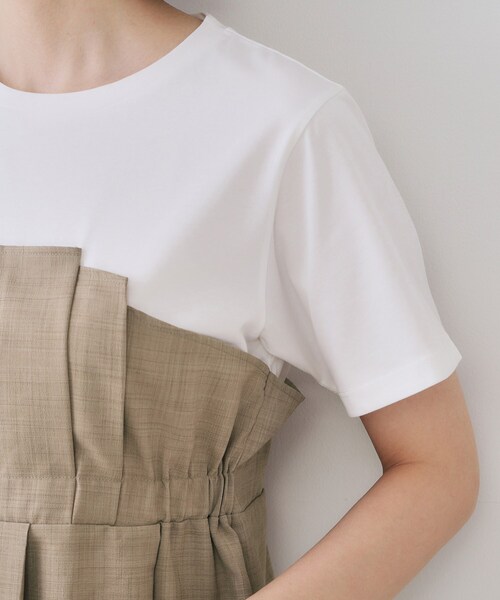 OPAQUE.CLIP（オペークドットクリップ）の「タックビスチェドッキングカットソー【洗濯機洗い可】（Tシャツ/カットソー・レディース・グレー系4/ブラック系4/ベージュ系4・38/40/42）」の20枚目の写真