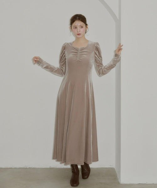 セール】フロントギャザーベロアワンピース（ドレス）｜Olu