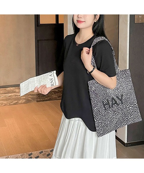 GOLDJAPAN（ゴールドジャパン）の「ウェーブ裾アシメTシャツ【大きいサイズ対応】（Tシャツ/カットソー・レディース・ブラック/ホワイト・LL/3L/4L/5L）」の11枚目の写真