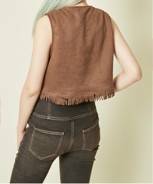 GORGE（ゴージ）の「《フリンジ裾×羽織りデザイン》レディース ベスト 羽織り風ヴィンテージ調 春夏秋（ベスト・レディース・アイボリー/ブラウン/キャメル・F）」の8枚目の写真