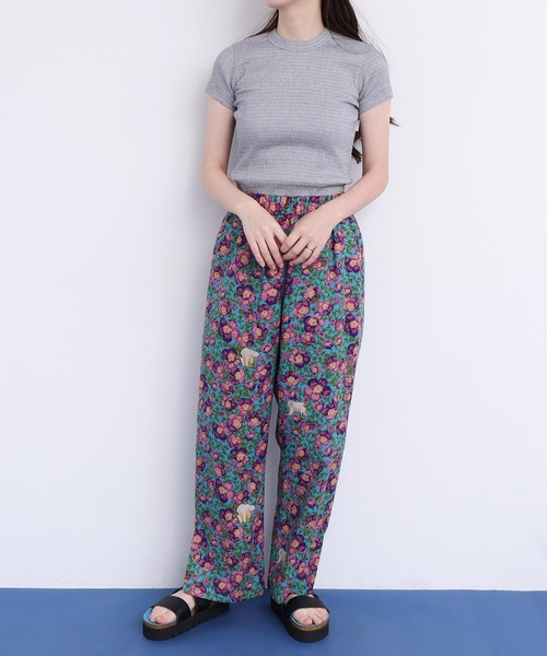 I am I in fact...（アイアムアイインファクト）の「●Arctic Flower スリットパンツ（その他パンツ・レディース・チャコールグレー/グリーン・FREE）」の21枚目の写真