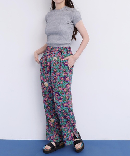 I am I in fact...（アイアムアイインファクト）の「●Arctic Flower スリットパンツ（その他パンツ・レディース・チャコールグレー/グリーン・FREE）」の22枚目の写真