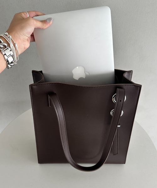 MYMOOD.（マイムード）の「【A4収納可能】スクエア自立PUトートバッグ（トートバッグ・レディース・ベージュ/ダークブラウン/ブラック・FREE）」の9枚目の写真