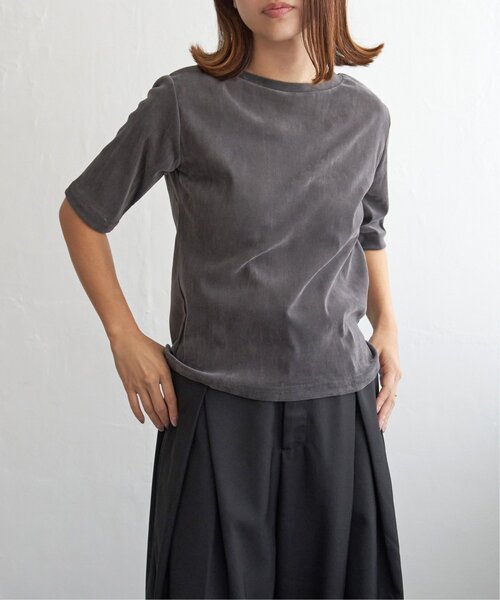 notch.(ノッチ)の「シアーベロア半袖Tシャツ(Tシャツ/カットソー・レディース・ブラック/チャコール・M)」の1枚目の写真
