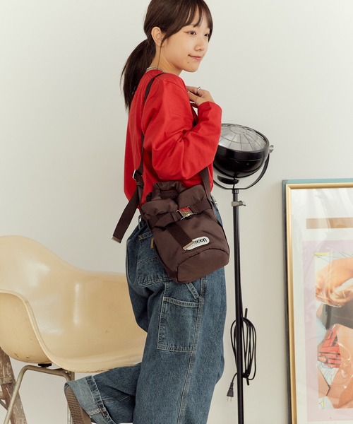 OUTDOOR PRODUCTS（アウトドアプロダクツ）の「OUTDOOR PRODUCTS/アウトドアプロダクツ 2Way Belt Tote(SS) トートバッグ（トートバッグ・レディース・ブラウン/チャコール/ブラック・FREE）」の17枚目の写真