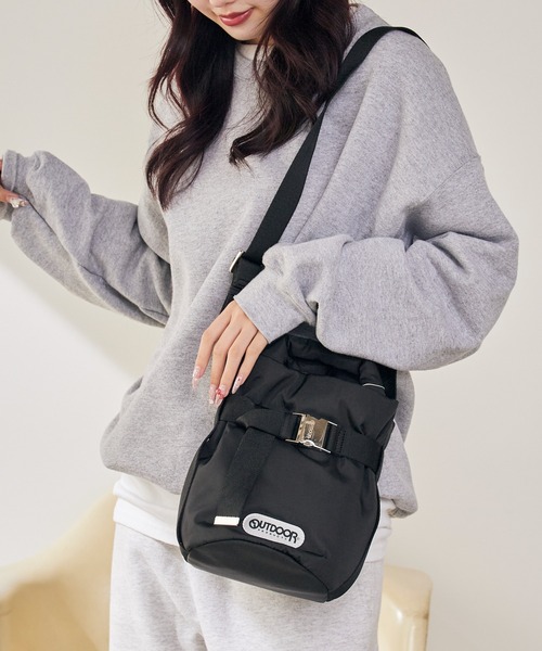 OUTDOOR PRODUCTS（アウトドアプロダクツ）の「OUTDOOR PRODUCTS/アウトドアプロダクツ 2Way Belt Tote(SS) トートバッグ（トートバッグ・レディース・ブラウン/チャコール/ブラック・FREE）」の4枚目の写真