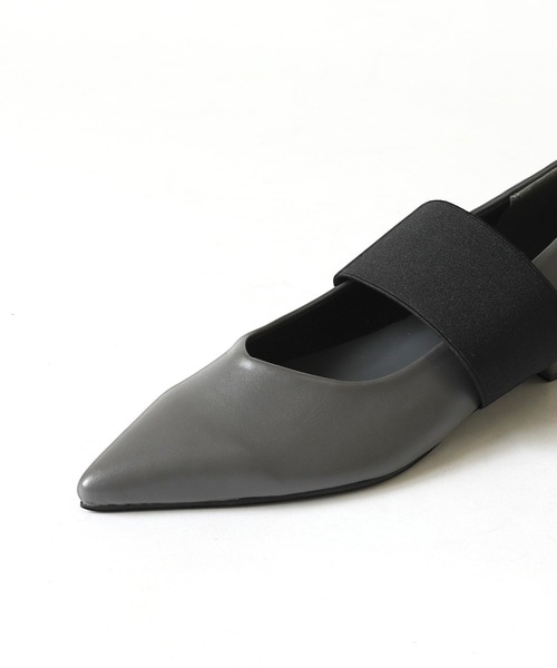 RiiiKa(リーカ)の「【RiiiKa/リーカ】ゴムストラップポインテッドトゥパンプス(パンプス・レディース・グレー/シルバー/ブラック・S/M/L/LL)」の15枚目の写真