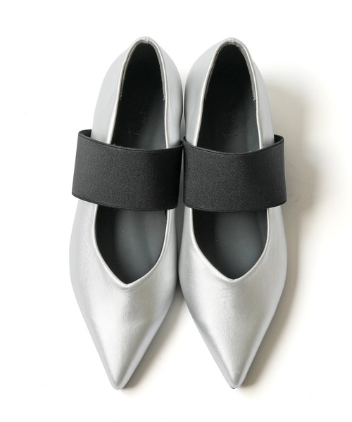 RiiiKa(リーカ)の「【RiiiKa/リーカ】ゴムストラップポインテッドトゥパンプス(パンプス・レディース・グレー/シルバー/ブラック・S/M/L/LL)」の18枚目の写真