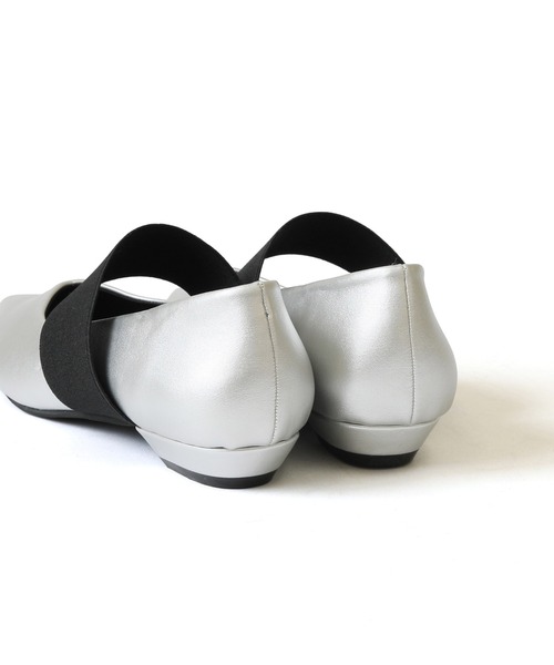 RiiiKa(リーカ)の「【RiiiKa/リーカ】ゴムストラップポインテッドトゥパンプス(パンプス・レディース・グレー/シルバー/ブラック・S/M/L/LL)」の20枚目の写真