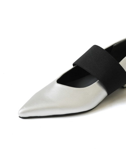 RiiiKa(リーカ)の「【RiiiKa/リーカ】ゴムストラップポインテッドトゥパンプス(パンプス・レディース・グレー/シルバー/ブラック・S/M/L/LL)」の21枚目の写真