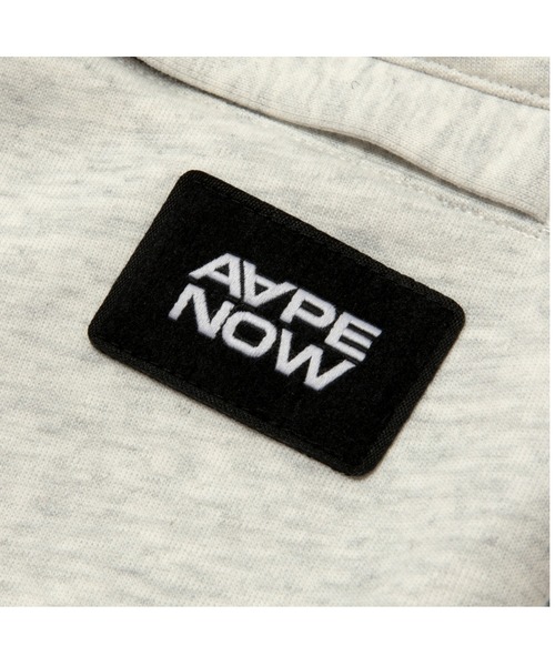 AAPE BY A BATHING APE（エーエイプバイアベイシングエイプ）の「AAPE NOW SWEAT CARGO PANTS（スウェットパンツ・メンズ・オフホワイト・MEDIUM/SMALL/LARGE/XX-LARGE/X-LARGE）」の2枚目の写真