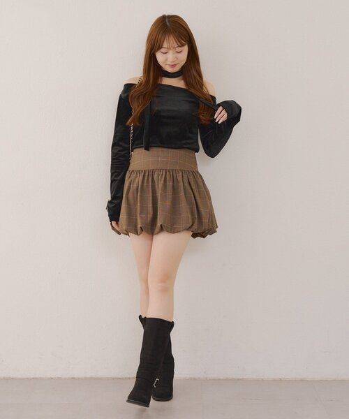 continuer de NICE CLAUP(コンティニューデナイスクラップ)の「ベロア&ニットソーの2素材!(Tシャツ/カットソー・レディース・トップグレー/ピンク/ブラウン/ブラック/ボルドー・FREE)」の22枚目の写真