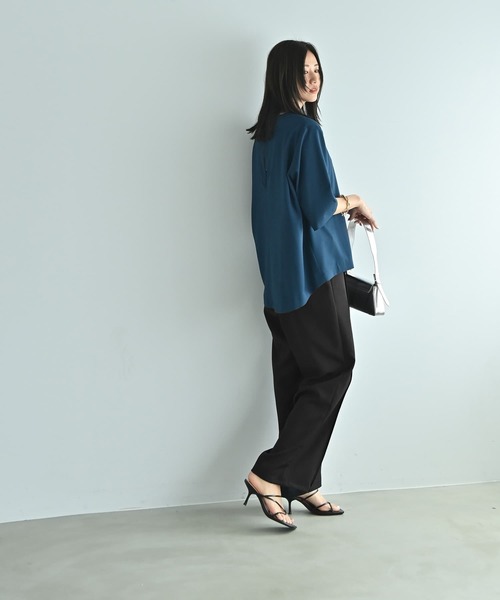 STYLE DELI(スタイルデリ)の「【Kana Oyama×BLK001】セットアップトップス(Tシャツ/カットソー・レディース・ブラック/ネイビー/ブルーグリーン・FREE)」の6枚目の写真