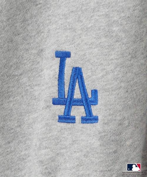 LOWRYS FARM（ローリーズファーム）の「ＭＬＢＢＩＧスウェット　579072（スウェット・レディース・ネイビー/シルバー/グリーン/ブラウン系その他・FREE）」の8枚目の写真