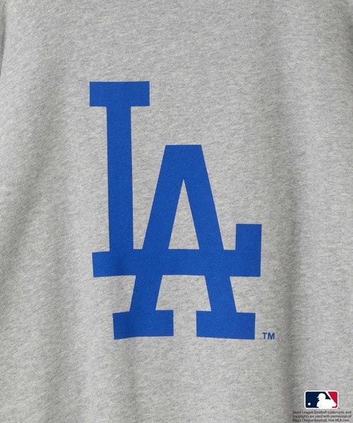 LOWRYS FARM（ローリーズファーム）の「ＭＬＢＢＩＧスウェット　579072（スウェット・レディース・ネイビー/シルバー/グリーン/ブラウン系その他・FREE）」の12枚目の写真