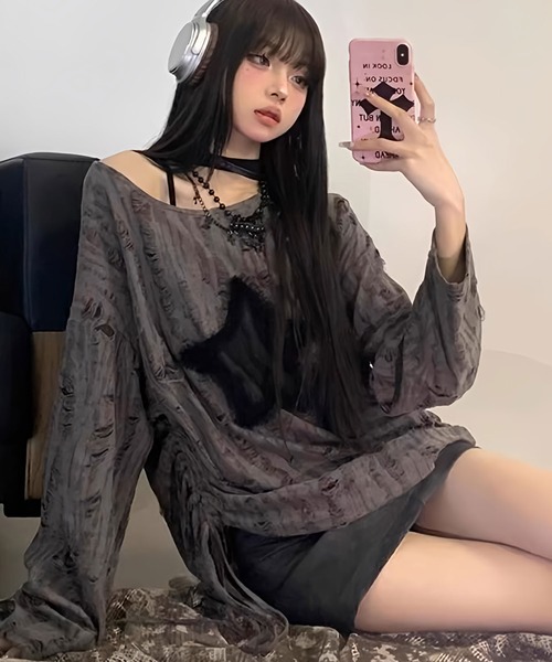 FUNALIVE(ファンアライブ)の「ABETTOR クラッシュ編みカットソースターレースモチーフ付オフショルダーLS(Tシャツ/カットソー・レディース・ホワイト/ブラウン・FREE)」の6枚目の写真