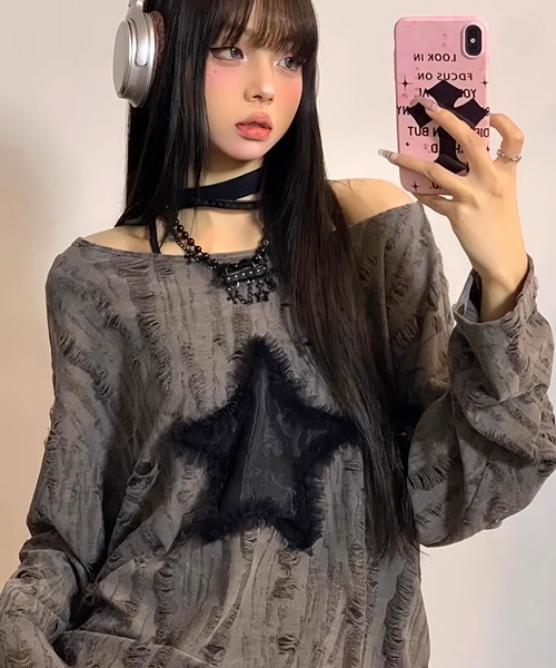FUNALIVE(ファンアライブ)の「ABETTOR クラッシュ編みカットソースターレースモチーフ付オフショルダーLS(Tシャツ/カットソー・レディース・ホワイト/ブラウン・FREE)」の12枚目の写真