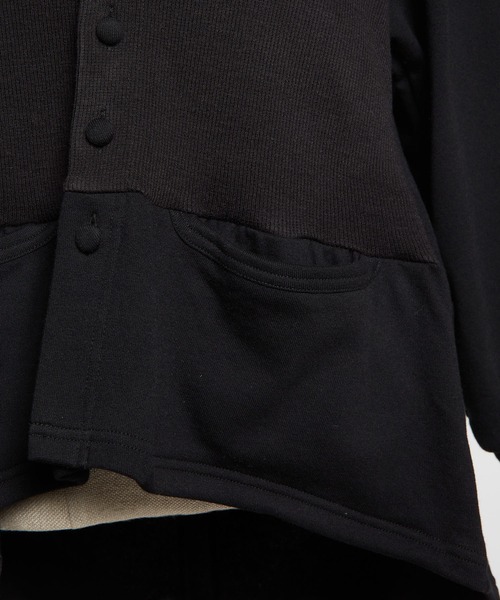 gomme（ゴム）の「40/-コーマ裏毛　ハイネック切替カーディガン（Tシャツ/カットソー・レディース・ブラック・MEDIUM）」の15枚目の写真