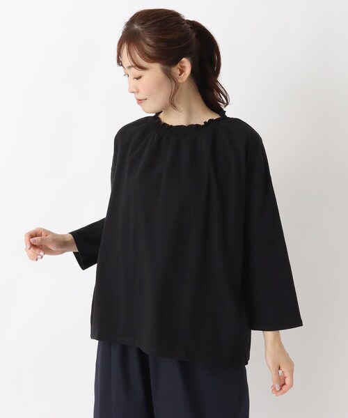 one'sterrace（ワンズテラス）の「ネックシャーリング 8分袖プルオーバー（Tシャツ/カットソー・レディース・ブラック系8/イエロー系8/アイボリー系8・02）」の2枚目の写真