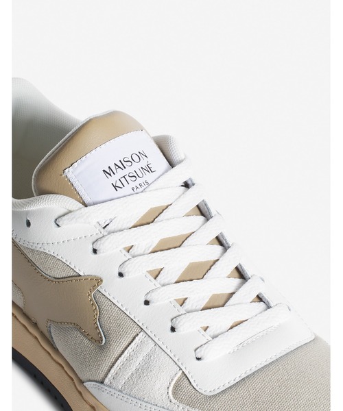 Maison Kitsune（メゾンキツネ）の「CHIRU TRAINERS（スニーカー・メンズ・グレイッシュベージュ・36/37/38/39/41/42/43/44/45）」の6枚目の写真
