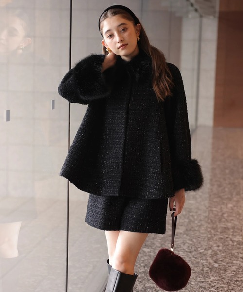 Rirandture（リランドチュール）の「ツィードファー衿ショートコート（ダウンジャケット/コート・レディース・ブラック/ピンクベージュ・2/1）」の5枚目の写真