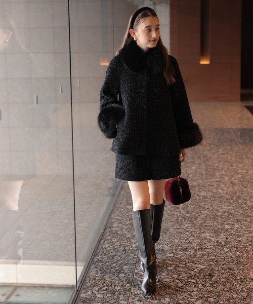 Rirandture（リランドチュール）の「ツィードファー衿ショートコート（ダウンジャケット/コート・レディース・ブラック/ピンクベージュ・2/1）」の8枚目の写真