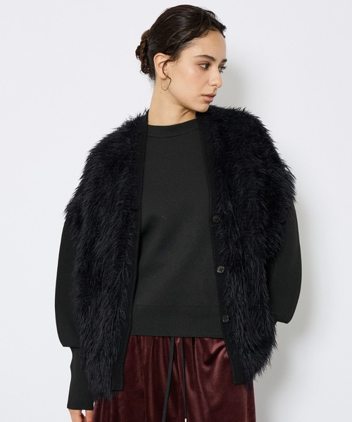 NOMINE(ノミネ)の「【NOMINE】ロング フェザー ニットベスト カーディガン(ベスト・レディース・チャコールグレー/ブラック・フリー)」の7枚目の写真