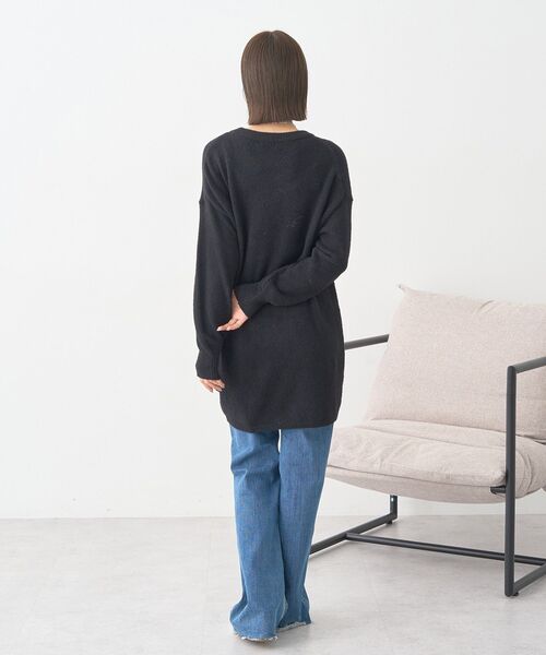 earth music&ecology（アースミュージックアンドエコロジー）の「セルフカットストレッチフレアデニムパンツ（デニムパンツ・レディース・ライトインディゴブルー/インディゴブルー・S/L/M）」の3枚目の写真