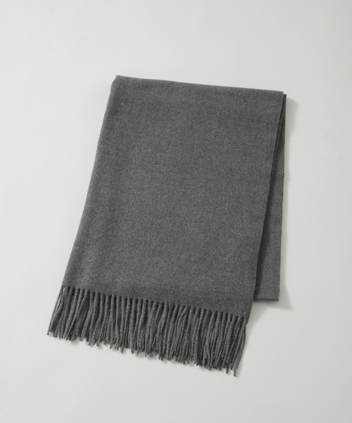 NANO universe（ナノユニバース）の「ソフトタッチストール（マフラー・レディース・グレー/オフホワイト/ブラック・F）」の4枚目の写真