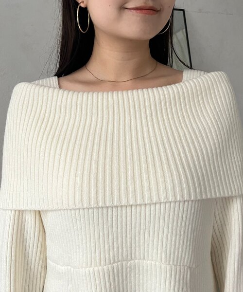prose verse(プロズヴェール)の「【静電気防止】オフショルペプラムニット(ニット/セーター・レディース・ブラック/オフホワイト・LARGE/MEDIUM)」の19枚目の写真