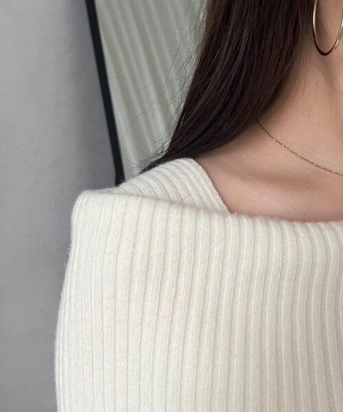 prose verse(プロズヴェール)の「【静電気防止】オフショルペプラムニット(ニット/セーター・レディース・ブラック/オフホワイト・LARGE/MEDIUM)」の20枚目の写真