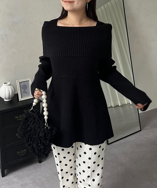 prose verse(プロズヴェール)の「【静電気防止】オフショルペプラムニット(ニット/セーター・レディース・ブラック/オフホワイト・LARGE/MEDIUM)」の13枚目の写真