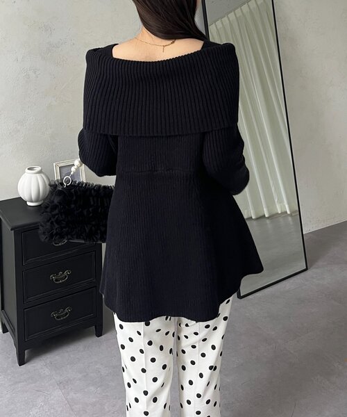 prose verse(プロズヴェール)の「【静電気防止】オフショルペプラムニット(ニット/セーター・レディース・ブラック/オフホワイト・LARGE/MEDIUM)」の16枚目の写真