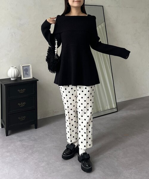 prose verse(プロズヴェール)の「【静電気防止】オフショルペプラムニット(ニット/セーター・レディース・ブラック/オフホワイト・LARGE/MEDIUM)」の8枚目の写真