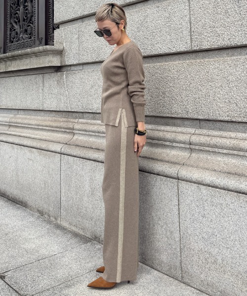 JENNE(ジェンヌ)の「Vネックウールニット(カーディガン/ボレロ・レディース・グレー/ブラック/モカ・LARGE/MEDIUM/SMALL)」の10枚目の写真