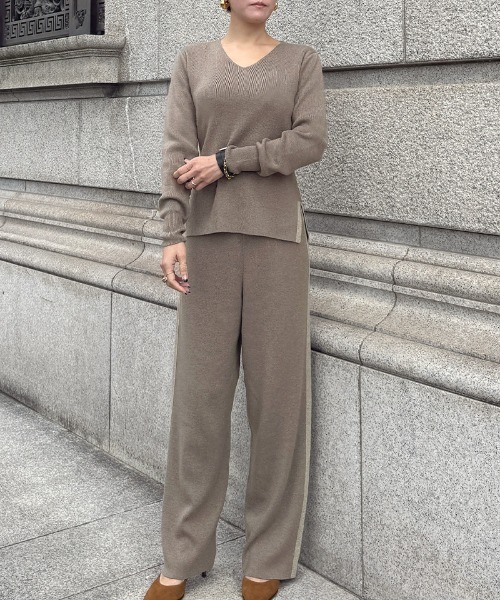 JENNE(ジェンヌ)の「Vネックウールニット(カーディガン/ボレロ・レディース・グレー/ブラック/モカ・LARGE/MEDIUM/SMALL)」の15枚目の写真