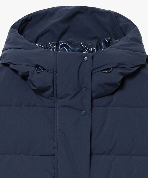 AIGLE（エーグル）の「撥水 インサレーション ミドルパフコート ジャケット（ダウンジャケット/コート・レディース・オフホワイト/ダークネイビー・M/XS/S）」の3枚目の写真