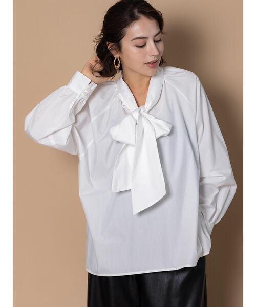 Te chichi（テチチ）の「ビッグリボン2WAYブラウス《2025winter catalog item》（シャツ/ブラウス・レディース・オフホワイト/サックスブルー/ミント・F）」の2枚目の写真