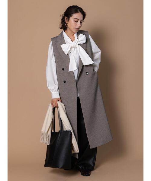 Te chichi（テチチ）の「ビッグリボン2WAYブラウス《2025winter catalog item》（シャツ/ブラウス・レディース・オフホワイト/サックスブルー/ミント・F）」の4枚目の写真