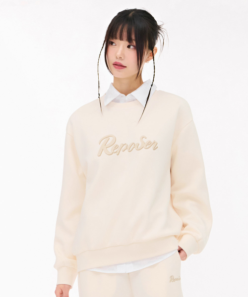 CHASECULT(チェイスカルト)の「女性レタリンググラフィックスウェットシャツ-アイボリー(スウェット・レディース・アイボリー・90/85)」の5枚目の写真