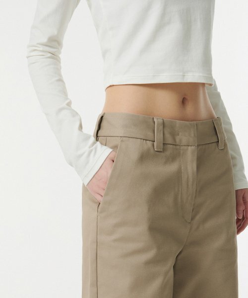 MUSINSA STANDARD WOMAN（ムシンサスタンダードウーマン）の「ウィメンズヘビーウェイトCPレギュラーフィットチノパンツ[ベージュ]（その他パンツ・レディース・その他・27/28/29/30/24/25/26）」の5枚目の写真