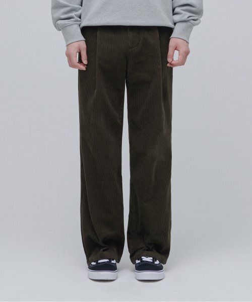 MUSINSA STANDARD(ムシンサスタンダード)の「ワイドコーデュロイパンツ【ダスティカーキ】(その他パンツ・メンズ・その他・29/30/31/33/26/27/28/38/36/34/32)」の2枚目の写真