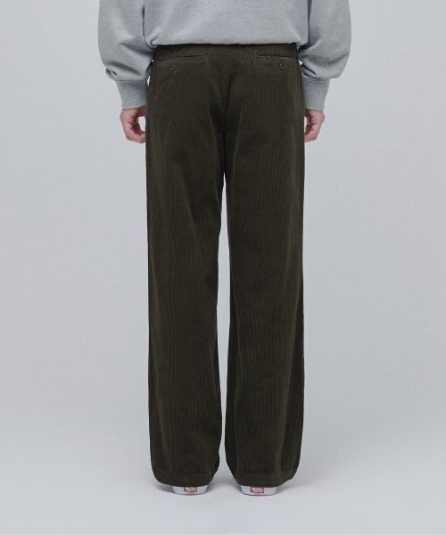 MUSINSA STANDARD(ムシンサスタンダード)の「ワイドコーデュロイパンツ【ダスティカーキ】(その他パンツ・メンズ・その他・29/30/31/33/26/27/28/38/36/34/32)」の3枚目の写真