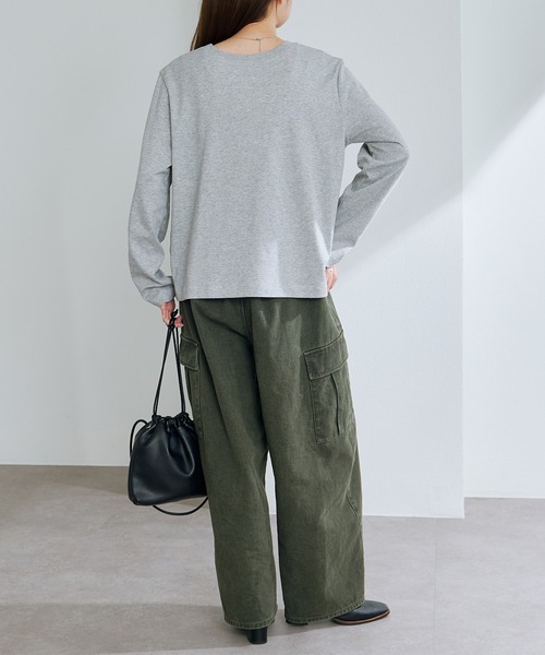 PUAL CE CIN（ピュアルセシン）の「スムース起毛2WAYヘンリーネックカットソー（Tシャツ/カットソー・レディース・オフホワイト/グレー/チャコール・FREE）」の22枚目の写真