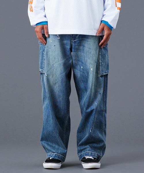 Liberaiders（リベレイダース）の「Liberaiders/リベレイダース DENIM CARGO PANTS ペインター カーゴデニムパンツ（カーゴパンツ・メンズ・ブラック/ブルー・30/32/34）」の2枚目の写真