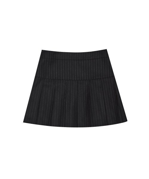 LUVISTRUE(ラヴイズトゥルー)の「WO PLEATS SKIRT(NAVY)(スカート・レディース・その他・SMALL/MEDIUM)」の8枚目の写真