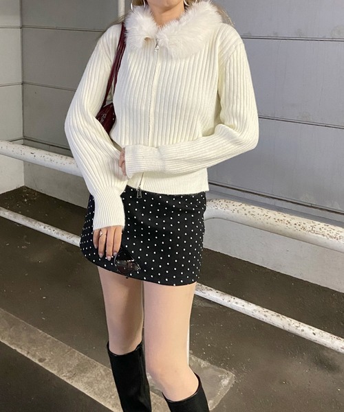non-hedge(ノンヘッジ)の「襟フェイクファーダブルジップニットトップス(ニット/セーター・レディース・ベージュ/ブラウン/オフホワイト/グレー/ブラック・FREE)」の15枚目の写真