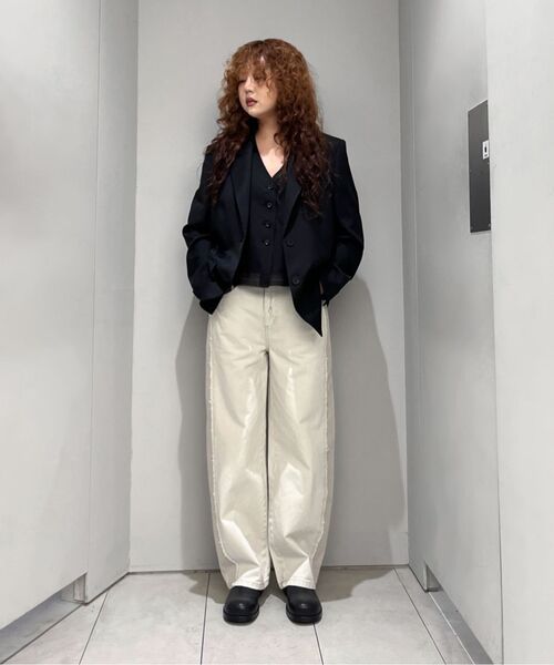 INSILENCE WOMEN（インサイレンスウーマン）の「ミニマルオーバーサイズブレザーBLACK（テーラードジャケット・レディース・その他・X-SMALL/SMALL/MEDIUM）」の2枚目の写真