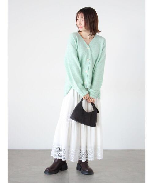 Te chichi TERRASSE（テチチテラス）の「起毛ジャカードVネックニットカーディガン（カーディガン/ボレロ・レディース・グリーン/オレンジ/ベージュ/チャコールグレー・F）」の5枚目の写真