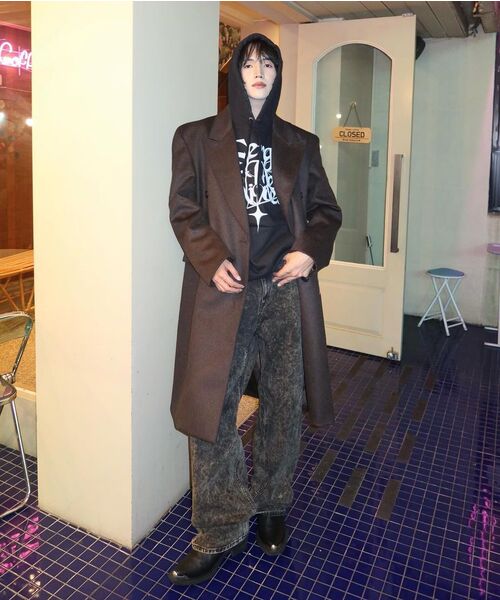 BESLOW(ビースロー)の「OVERSIZED CASHMERE DOUBLE BREASTED COAT MELANGE BROWN(チェスターコート・メンズ・その他・LARGE/MEDIUM/SMALL/X-LARGE/X-SMALL)」の21枚目の写真